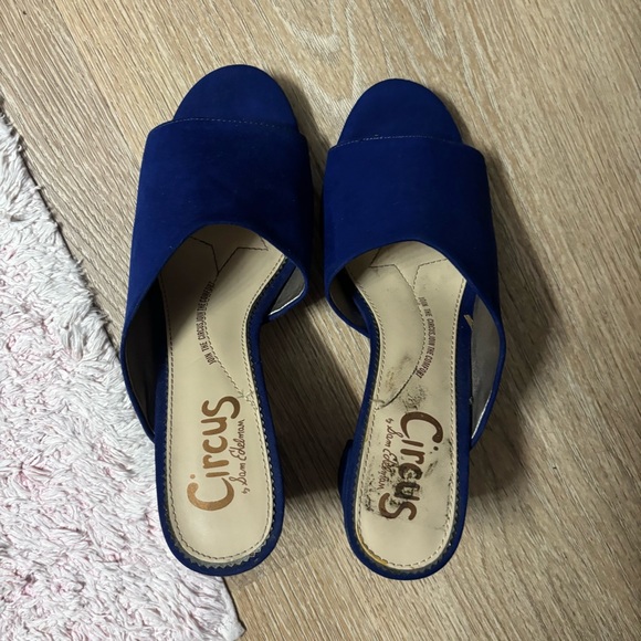 Circus by Sam Edelman Women's Navy Mules - Picture 3 of 7